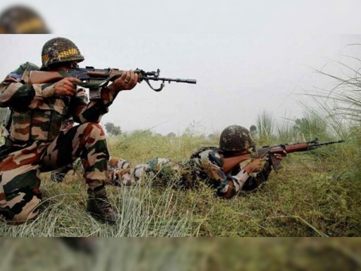 जम्मू काश्मीर: तीन दहशतवाद्यांना कंठस्नान; चकमक अद्याप सुरू title=