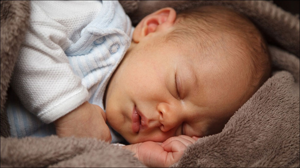 Common Myths related to infant babies which everyone should know