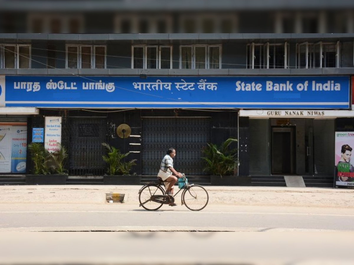 SBI च्या 'या' मेसेजकडे दुर्लक्ष केल्यास ब्लॉक होईल अकाऊंट  title=