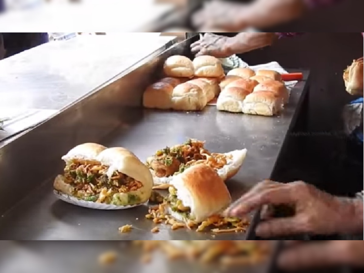 World Vada Pav Day : मुंबईतले दोन सर्वात लोकप्रिय वडापाव title=