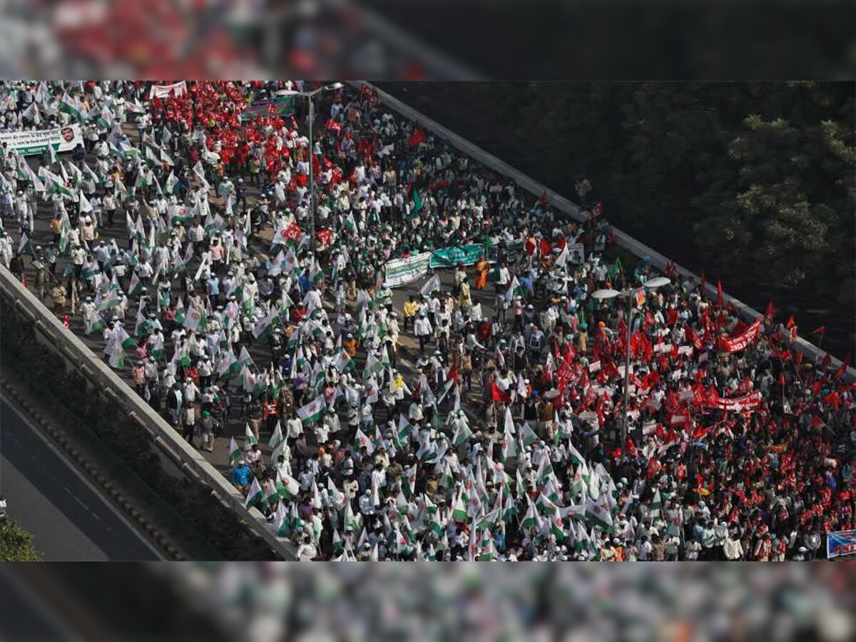 Farmers’ march: २०१९ मध्ये शेतकऱ्यांच्या मागण्या मान्य करणाराच पंतप्रधान असेल- राजू शेट्टी title=