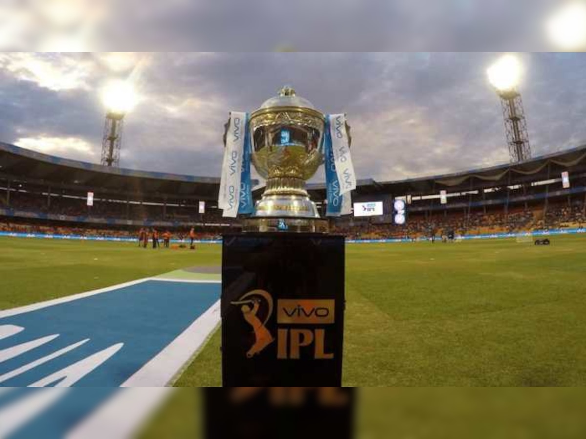 IPL 2019 Auction: या २५ दिग्गजांवर नजर, लागणार सर्वाधिक बोली? title=