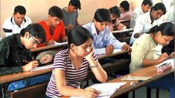 दहावीच्या विद्यार्थ्यांनो गोंधळून जाऊ नका, इकडे लक्ष द्या... 