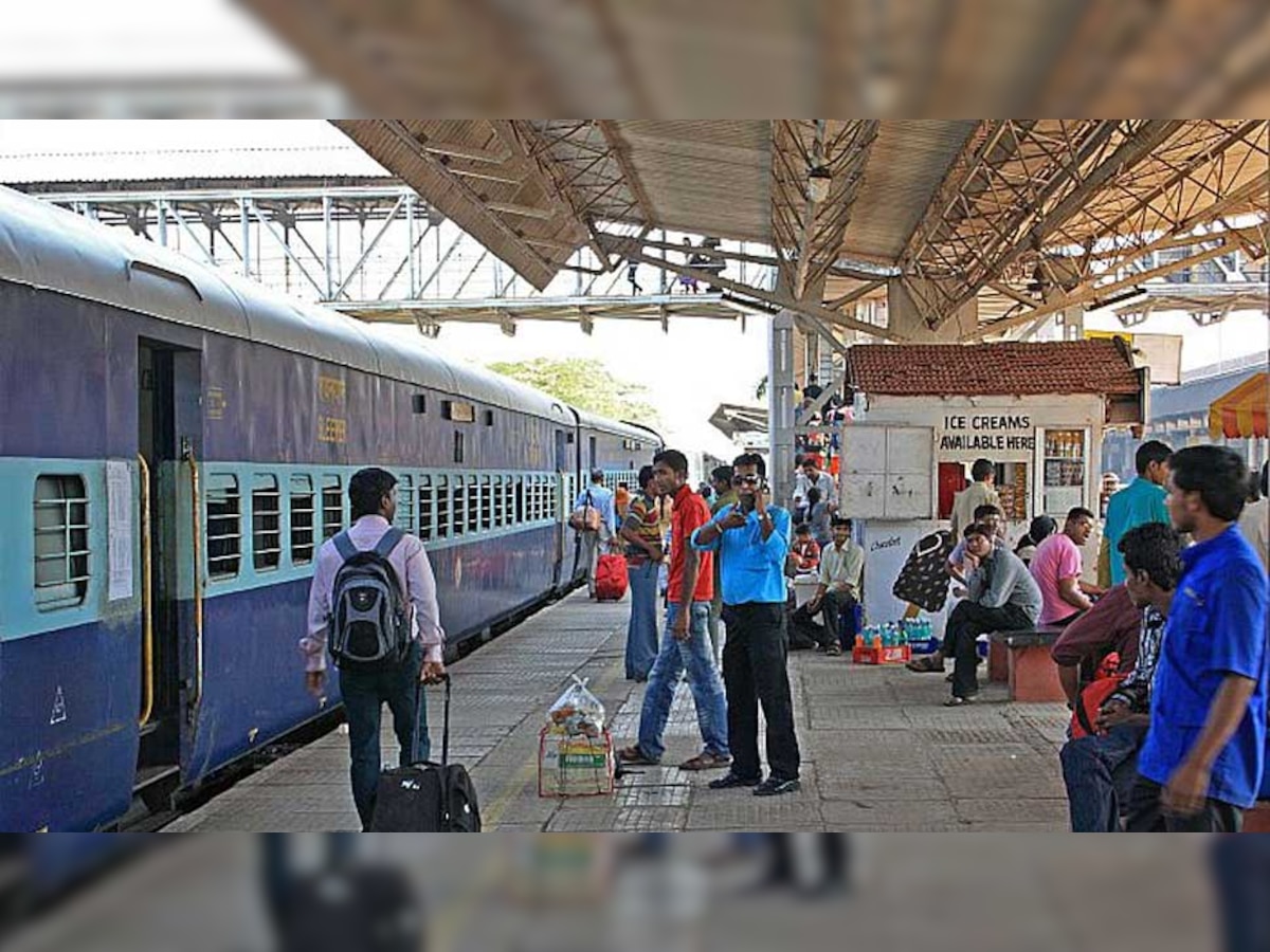 आता विमानाप्रमाणे रेल्वेचे तिकीट आरक्षण, मोबाईलवर मिळणार सर्व माहिती title=