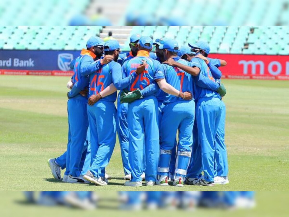 INDvsAUS : ऑस्ट्रेलिया विरुद्धच्या मालिकेसाठी भारतीय संघ जाहीर title=