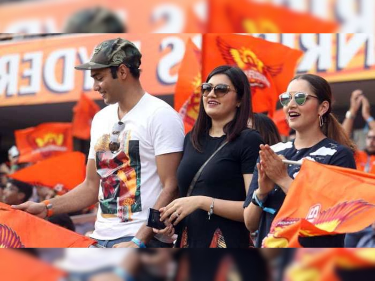 IPL 2019: सानिया मिर्झाची बहिण या क्रिकेटपटूच्या मुलाशी लग्न करणार! title=