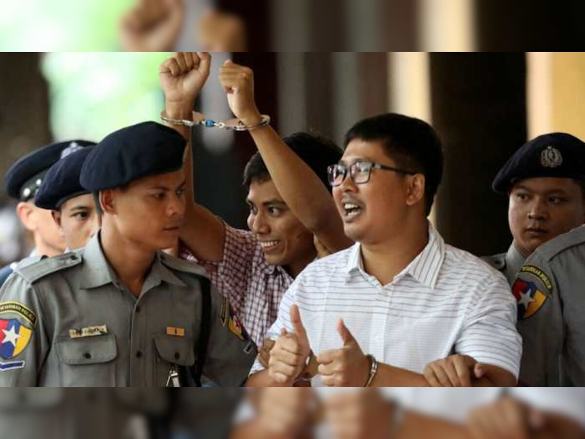 म्यानमार: रोहिंग्या संकटावर वार्तांकन करणाऱ्या २ पत्रकारांची अखेर जेलमधून सुटका title=