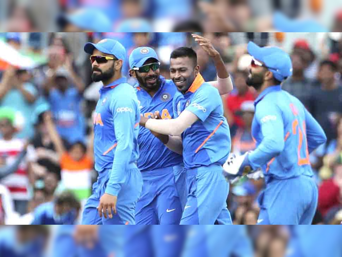 World Cup 2019 : टीम इंडियाची जर्सी बदलली, पाहा नवा लूक title=