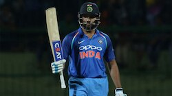 World Cup 2019 : रोहित 'सिक्सर'चा बादशाह, धोनीला मागे टाकलं