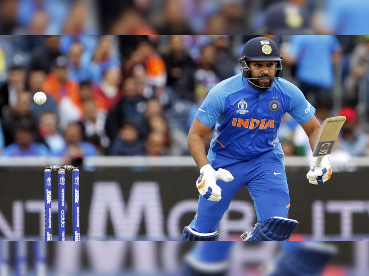 World Cup 2019 : रो'हिट' मॅनचं धमाकेदार शतक, पाकिस्तानला ३३७ रनचं आव्हान title=