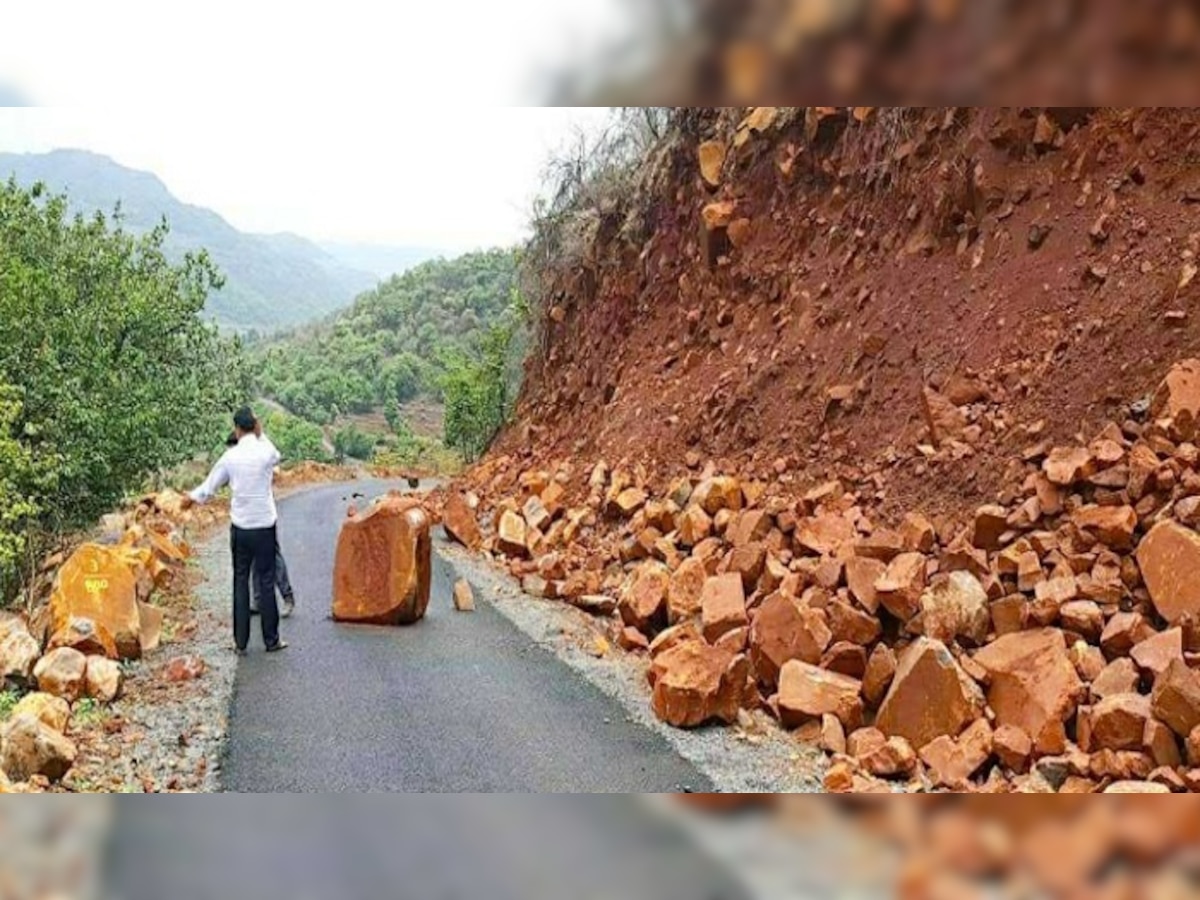 उत्तर पुणे जिल्ह्यात जोरदार पाऊस, दोन ठिकाणी कोसळल्या दरड title=