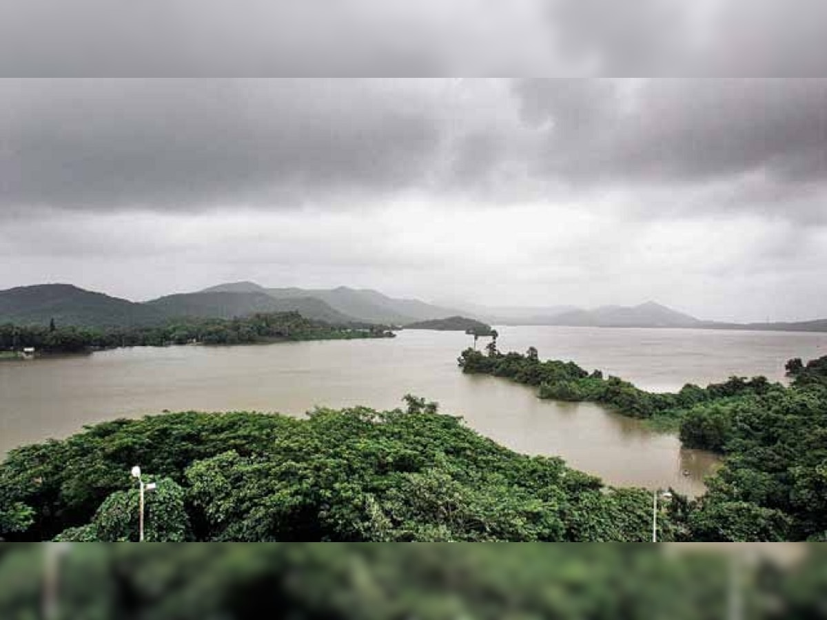 मुंबईला पाणीपुरवठा करणारा विहार तलावही भरला; सात तलावांत ८६ टक्के पाणीसाठा title=