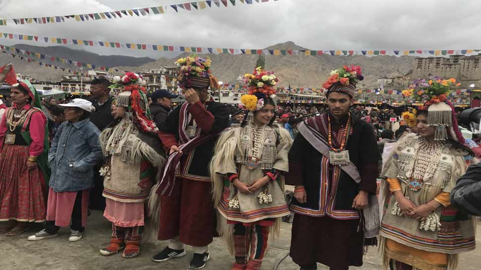 लेहमध्ये 'आदी महोत्सवाला' सुरुवात लेहमध्ये 'आदी महोत्सवाला' सुरुवात