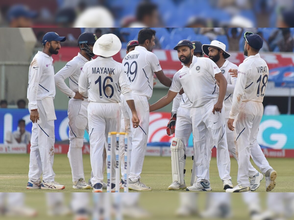 दक्षिण आफ्रिकेविरुद्धच्या पहिल्या टेस्टमध्ये भारताचा दणदणीत विजय title=