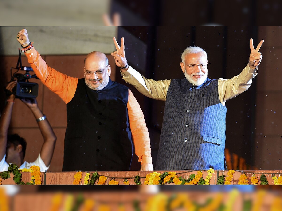 महाराष्ट्रात मोदींच्या ९ तर अमित शाहंच्या १८ सभा title=