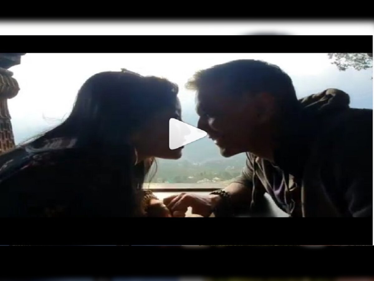 मिलिंद सोमण आणि अंकिताचा Kissing Video वायरल  title=