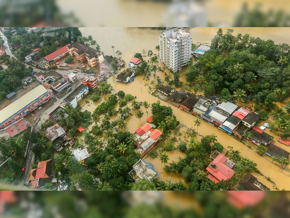 केरळमध्ये पावसाचं थैमान, आत्तापर्यंत 100 जणांचा बळी  title=