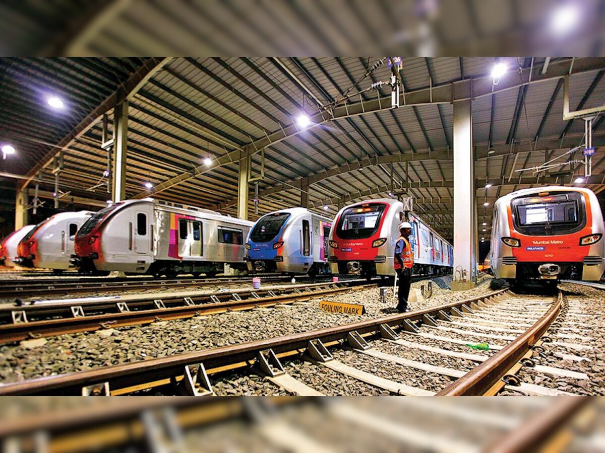 'मेट्रो ३' च्या अडलेल्या कामाचा आर्थिक भुर्दंड मुंबईकर भरणार? title=