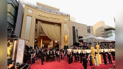 Oscars2020 : ऑस्करसाठी अंथरलेल्या रेड कार्पेटची किंमत ऐकून धक्काच बसेल 