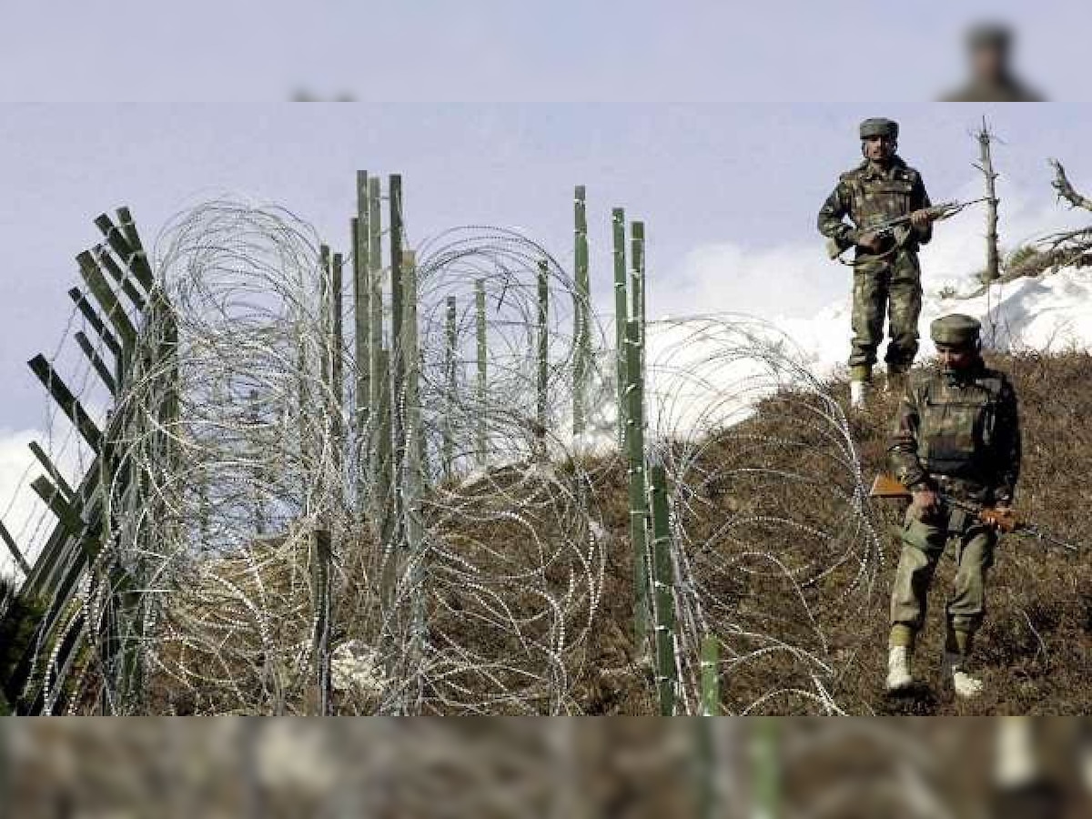 जम्मू- काश्मीर : पाकिस्तानकडून शस्त्रसंधीचं उल्लंघन; एक जवान शहीद  title=