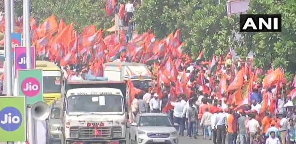 घुसखोरांविरोधात मुंबईत मनसेचा एल्गार 