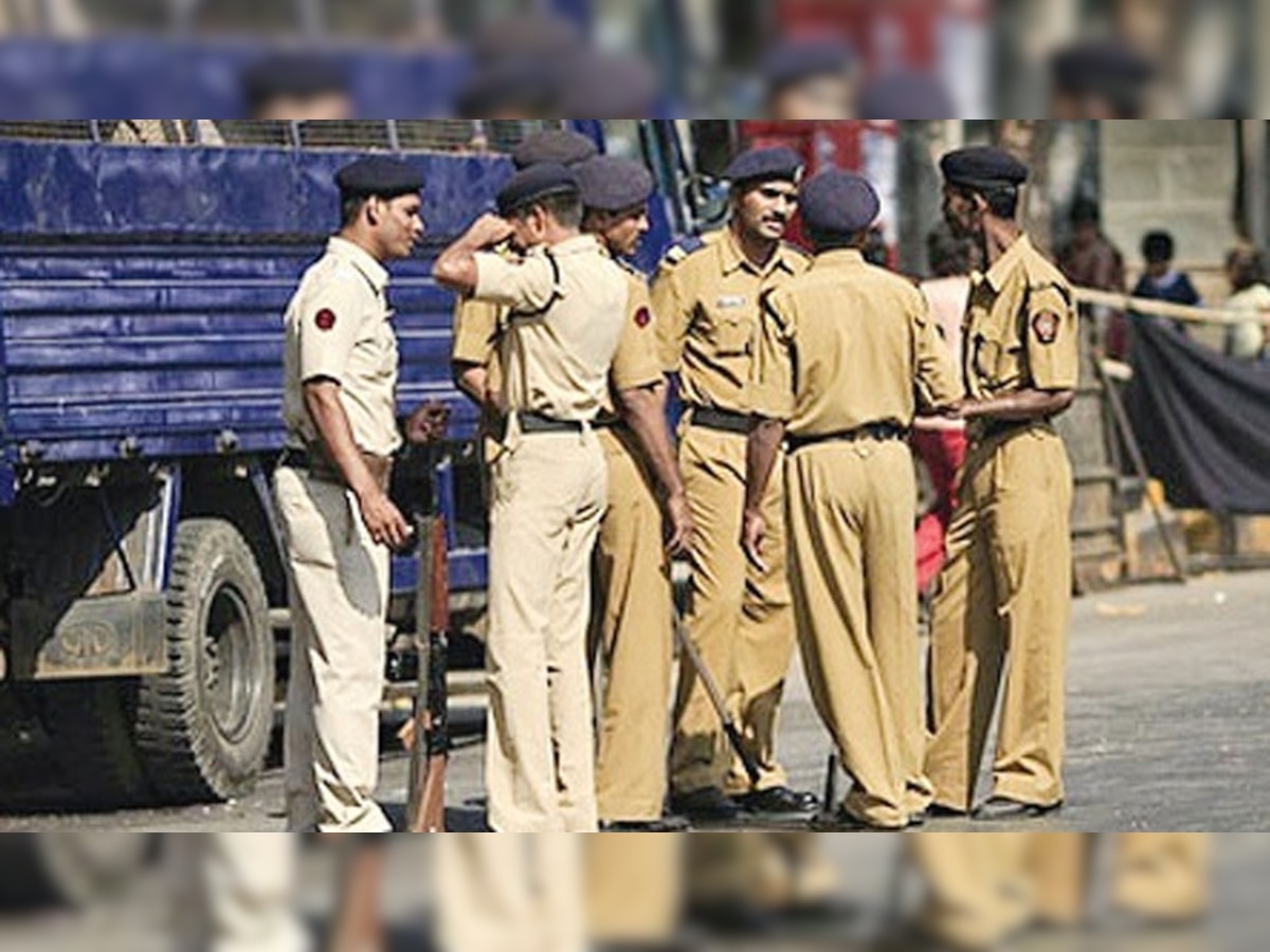 दिल्ली हिंसाचार : ८७ जणांना गोळी लागली, पोलिसांची मोठी चूक उघड title=