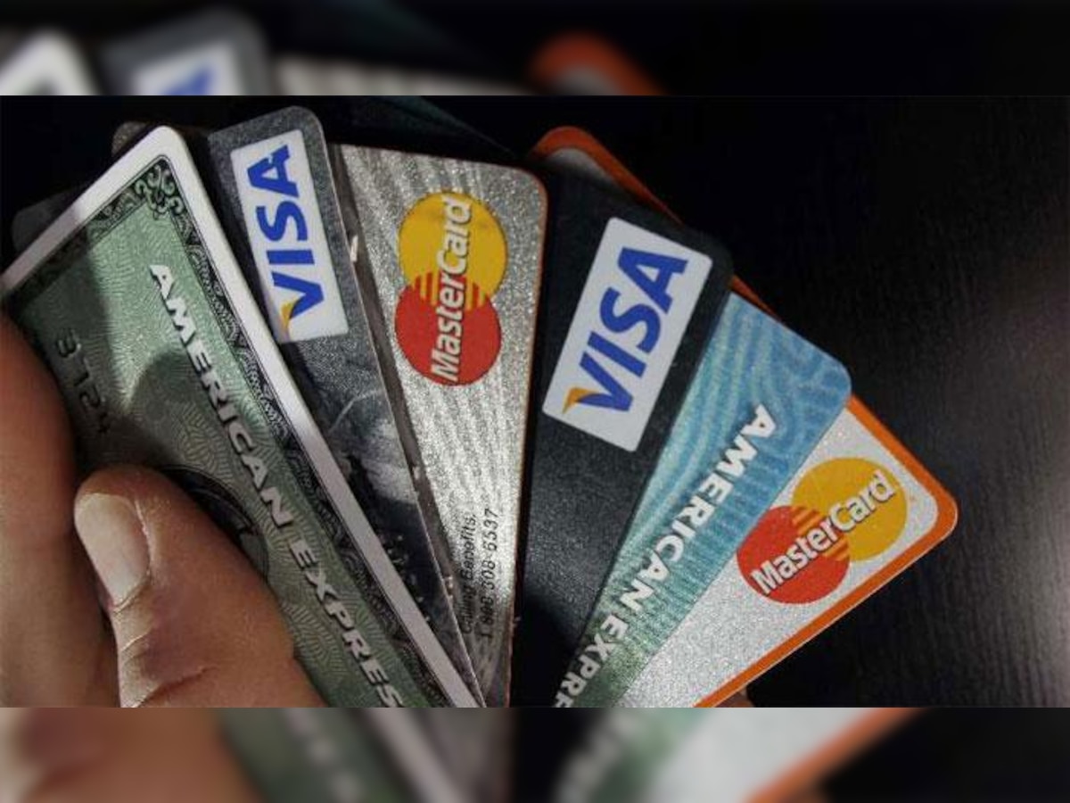 ATM Card, Credit Card च्या नियमांमध्ये आजपासून मोठे बदल  title=