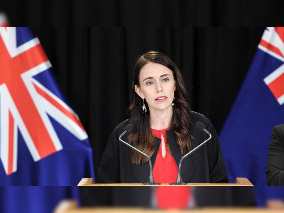 न्यूझीलंडमध्ये कोरोनाचे फक्त २ बळी, ३९ वर्षांच्या महिला पंतप्रधानांनी मिळवले नियंत्रण title=