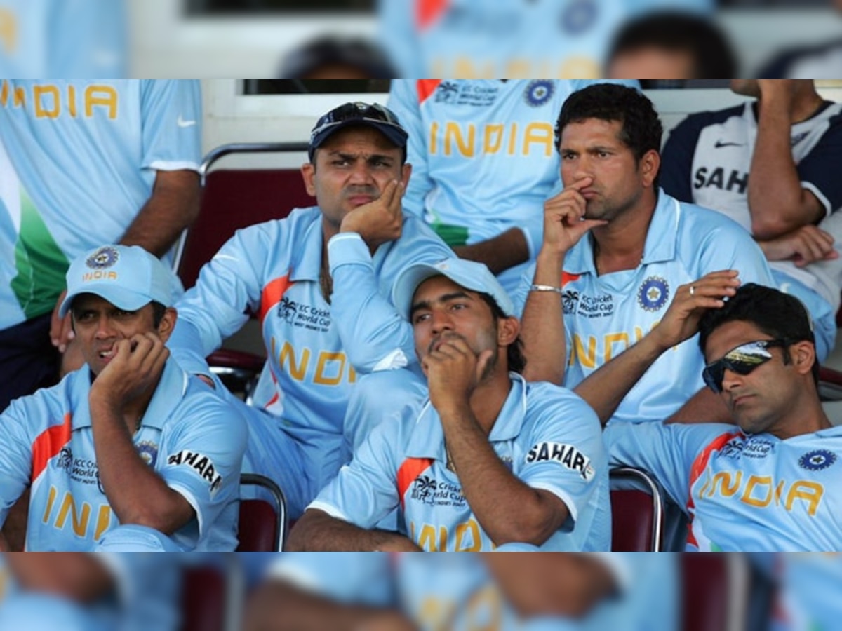 'भारतीय खेळाडू रेकॉर्ड आणि स्वत:साठीच खेळायचे', माजी क्रिकेटपटूचा आरोप title=