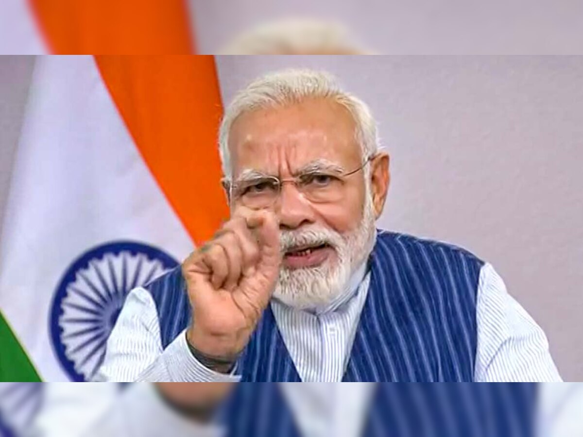 देशाला स्वयंपूर्ण बनवण्यासाठी मोदींकडून २० लाख कोटींच्या पॅकेजची घोषणा title=