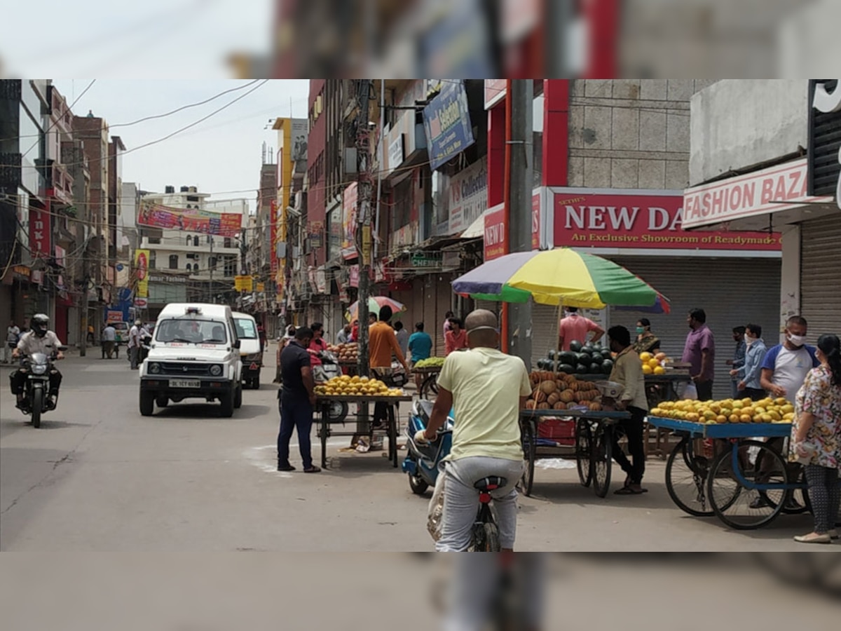 'या' राज्यात समविषम फॉर्मुलानं दुकानं उघडणार title=