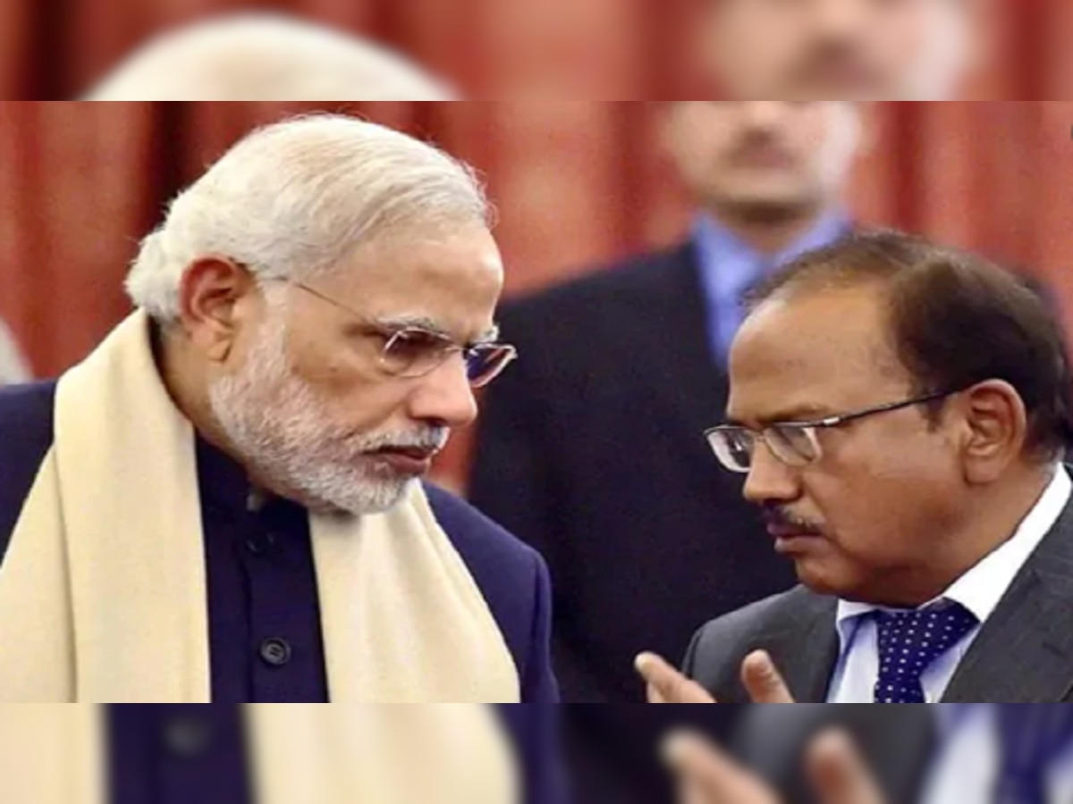 भारत- चीन तणाव: पंतप्रधान मोदी- अजित डोवाल यांच्या बैठकीत नेमकी कोणती चर्चा?  title=