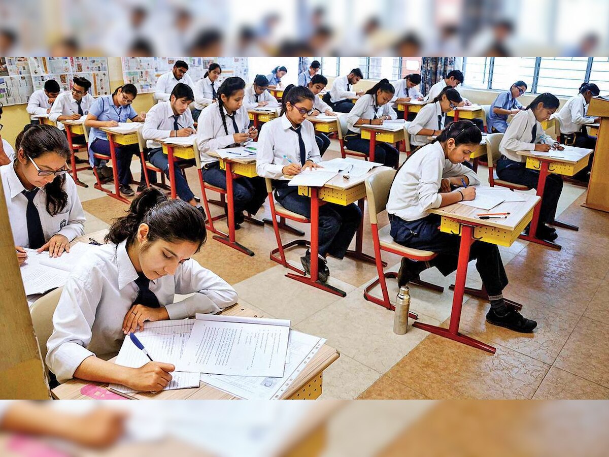 CBSE बोर्डाची १० वीची परीक्षा रद्द, १२ वीच्या विद्यार्थ्यांना मिळणार पर्याय title=