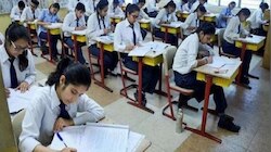 CBSE बोर्डाच्या विद्यार्थ्यांसाठी महत्त्वाची बातमी; अभ्यासक्रम होणार कमी