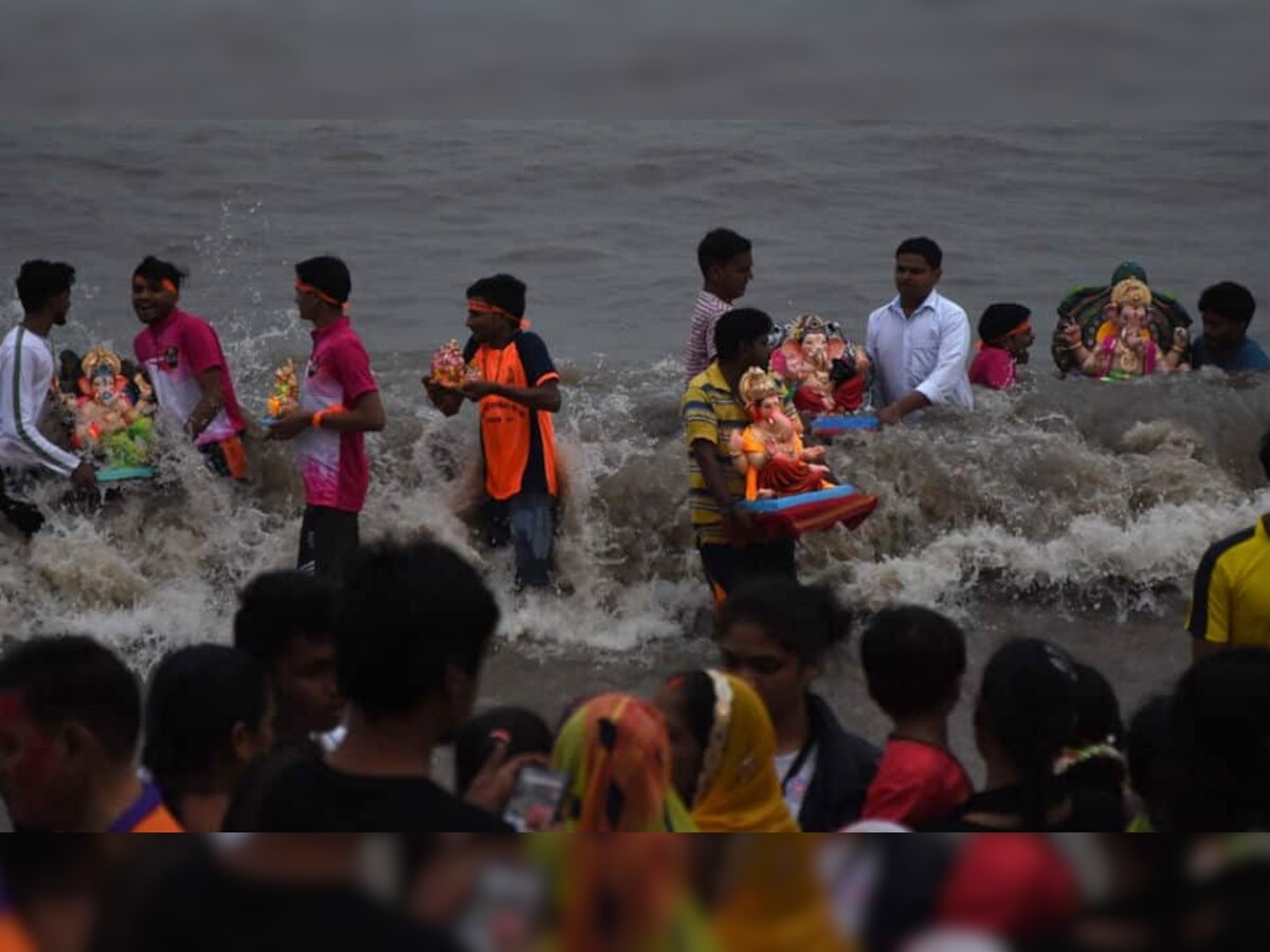 रत्नागिरीत गणपती विसर्जनाला गालबोट, गुहागरात दोघे बुडालेत  title=