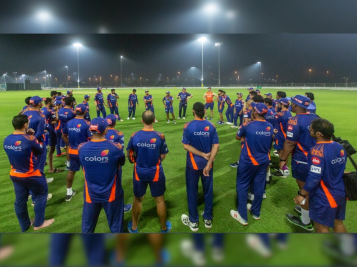 IPL 2020 : टीममधली ही कमतरता मुंबई इंडियन्ससाठी यंदा ठरणार अडथळा? title=