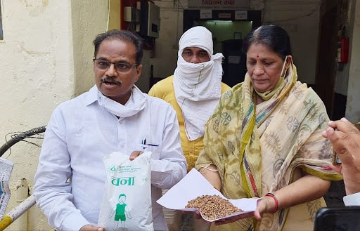 'हरभऱ्याच्या माध्यमातून सर्वात मोठा भ्रष्टाचार' 'हरभऱ्याच्या माध्यमातून सर्वात मोठा भ्रष्टाचार'