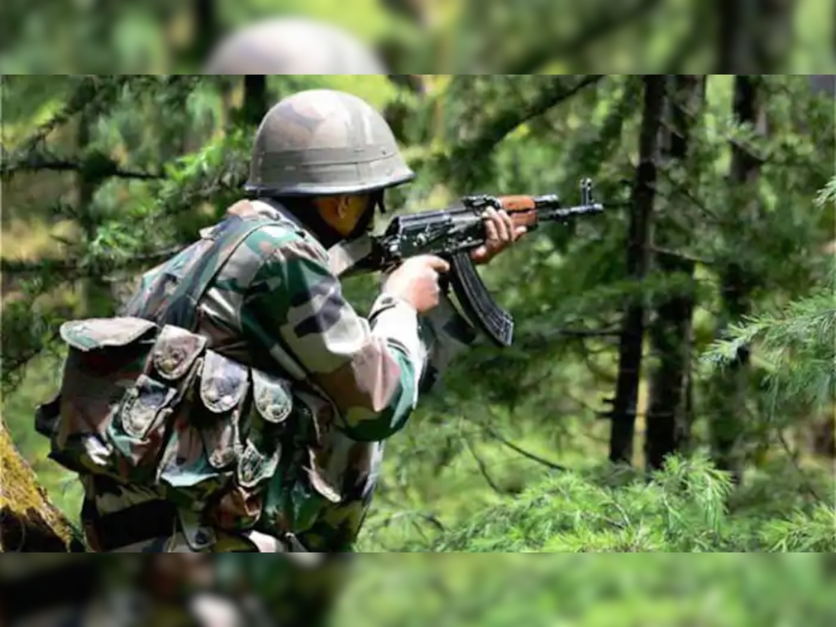 Jammu Kashmir : सुरक्षा दलांसोबतच्या चकमकीत ४ दहशतवाद्यांचा खात्मा  title=