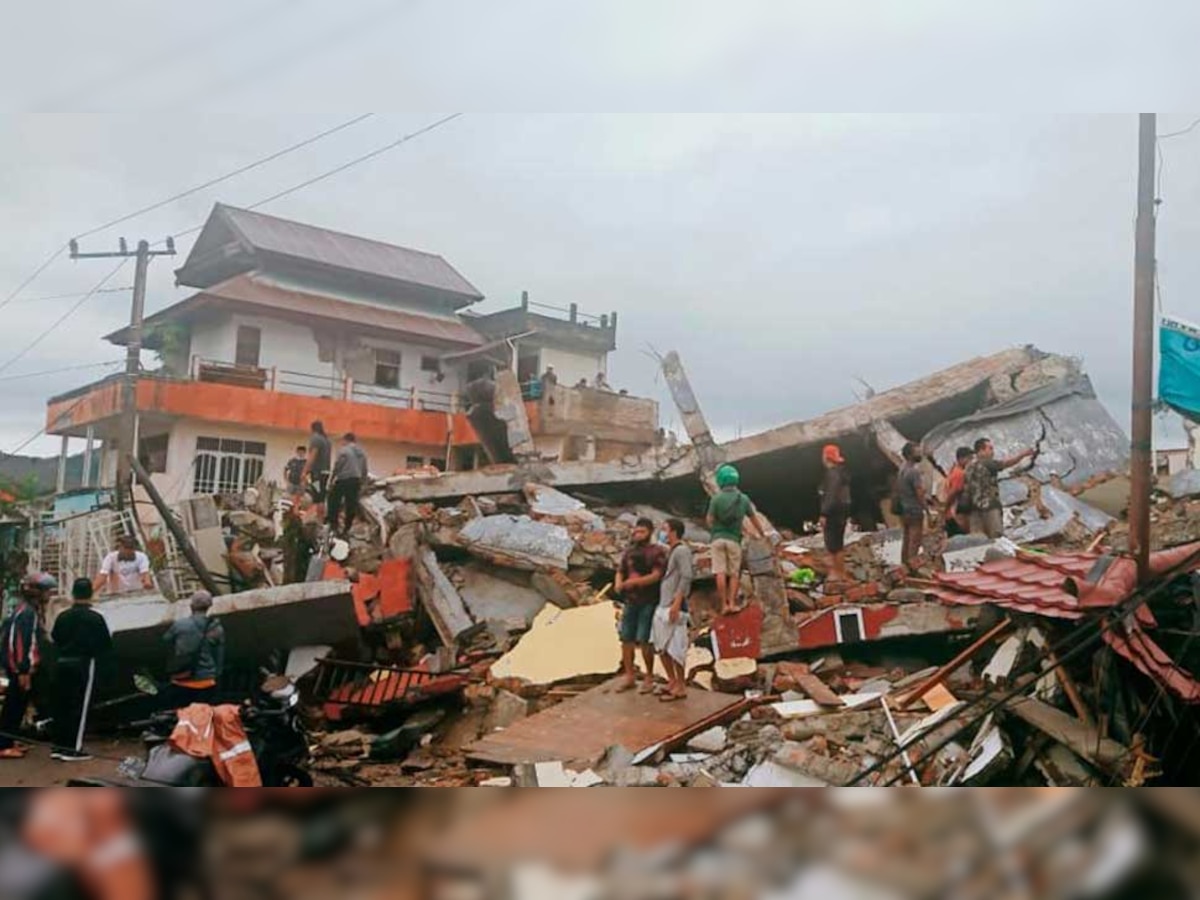 Earthquake : इंडोनेशियात 6.2 तीव्रतेचा भूकंप, आतापर्यंत 7 मृत्यू; 100 पेक्षा जास्त   title=