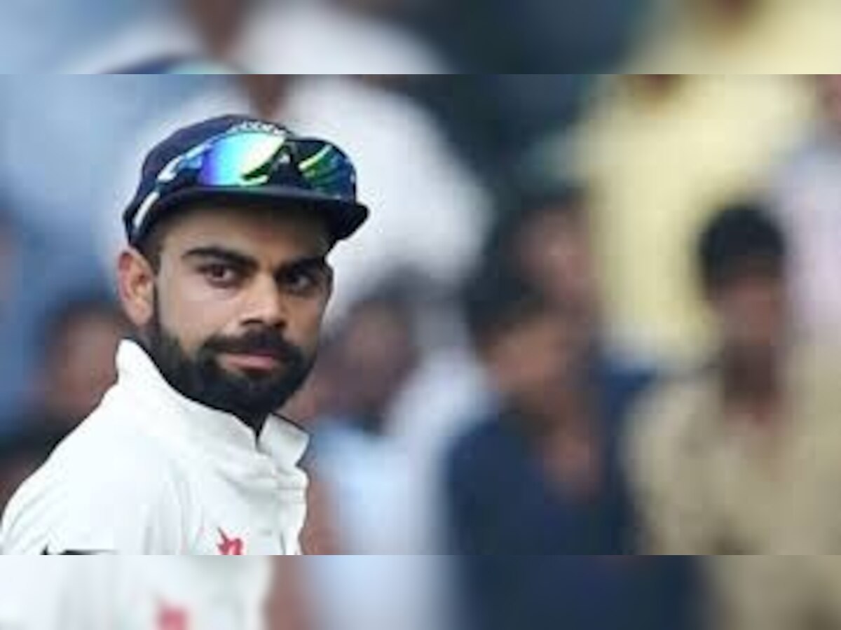 IND vs ENG 1st Test: कर्णधार विराट कोहलीनं मोठी चूक? तज्ज्ञ, क्रिकेटप्रेमीकडून होते टीका title=