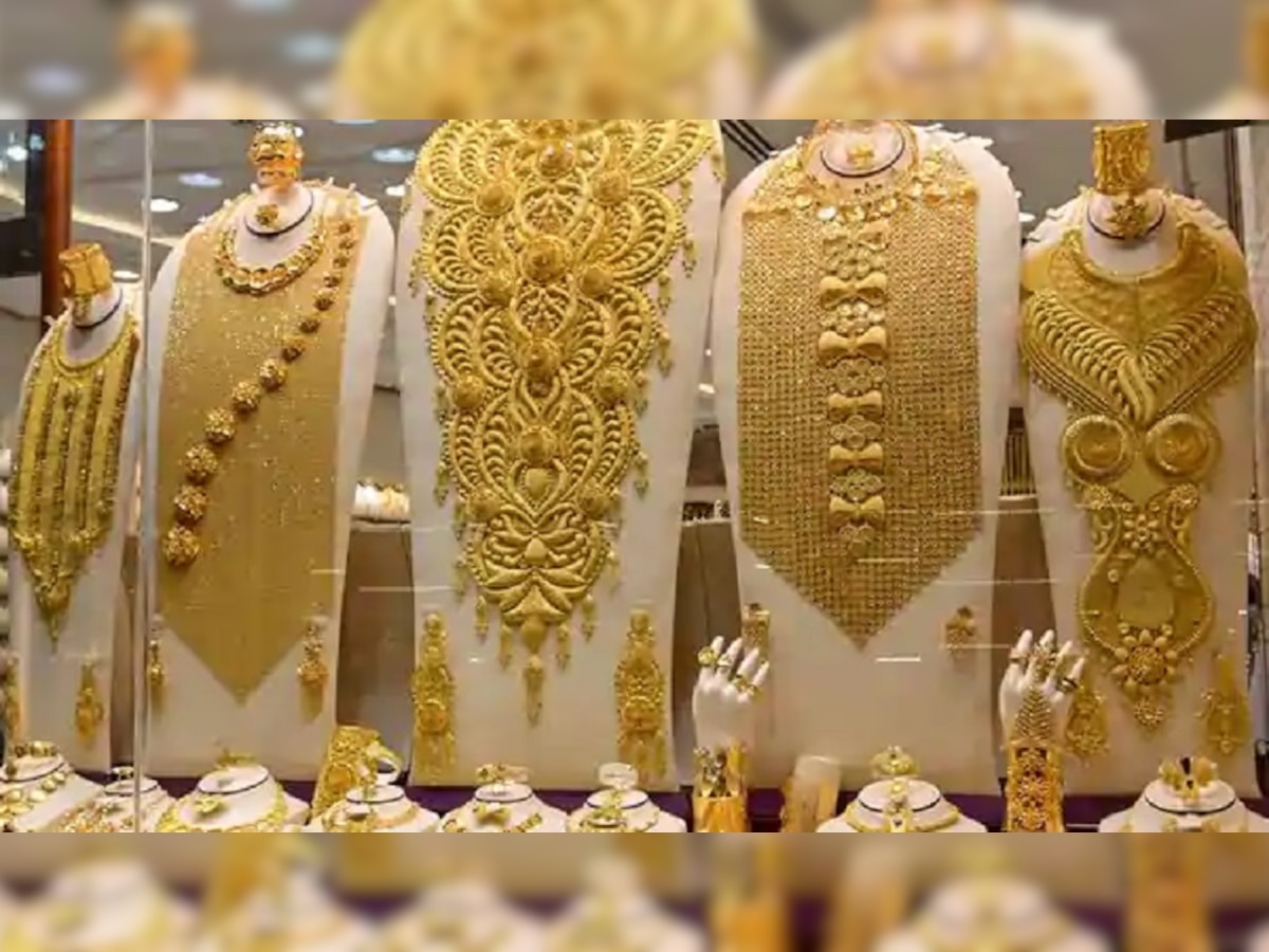 Gold, Silver Price : सोनं खरेदी करणा-यांसाठी महत्त्वाची बातमी title=