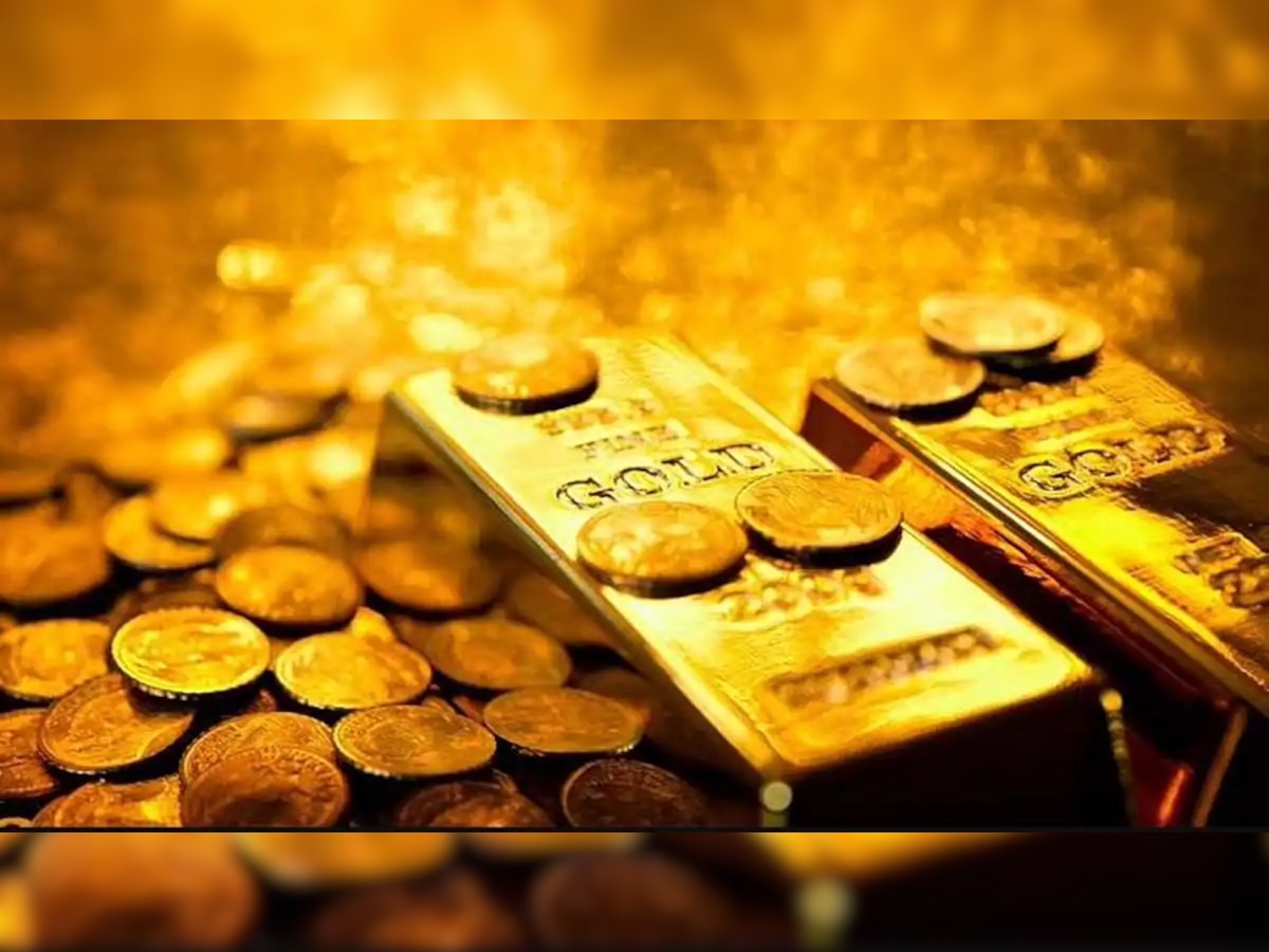Gold price today | विक्रमी किंमतीवरून सोने तब्बल 12 हजाराने उतरले; जाणून घ्या आजचा भाव title=