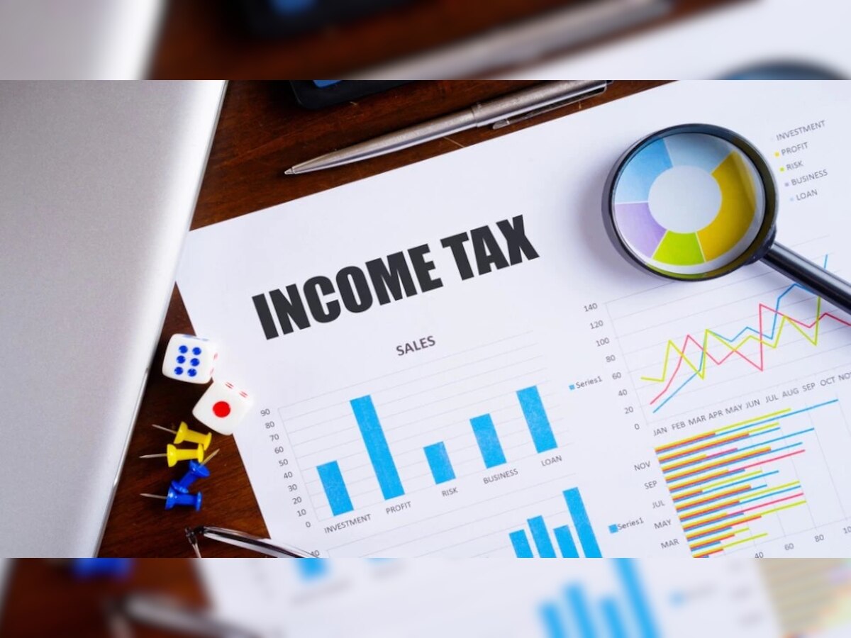 Income Tax रिटर्नसाठी नवीन ITR फॉर्म कसा आहे, जाणून घ्या त्याचे फायदे  title=