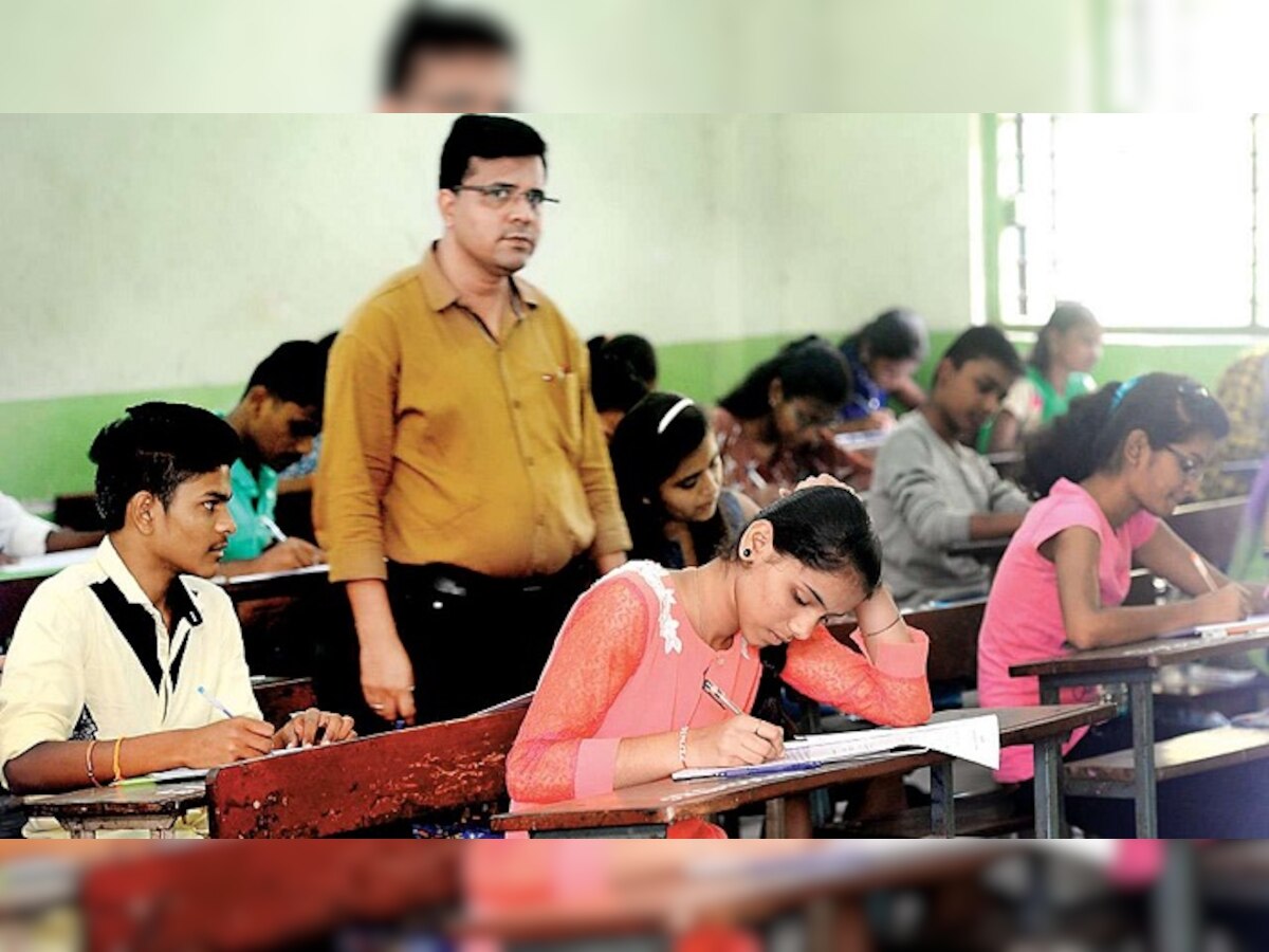 Maharashtra SSC exam cancelled : दहावीची परीक्षा रद्द करण्याचा सरकारचा मोठा निर्णय  title=