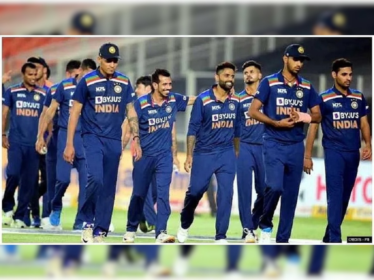  IND vs SL:  श्रीलंका दौऱ्याआधी टीम इंडियाच्या खेळाडूंसाठी मोठी बातमी title=