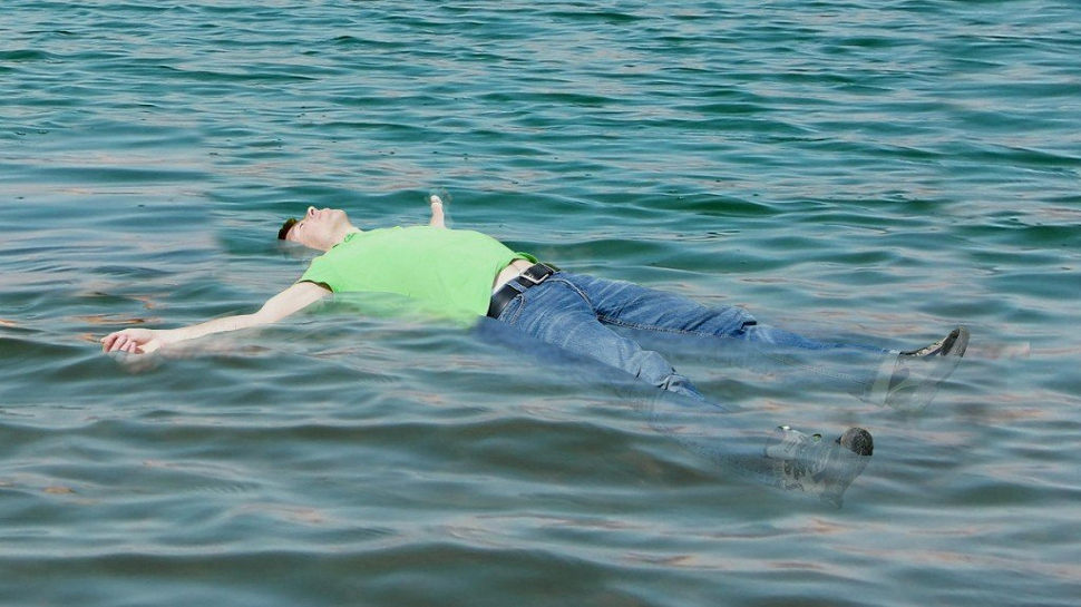 why-does-a-dead-body-float-on-water-law-of-buoyancy-and-density ...