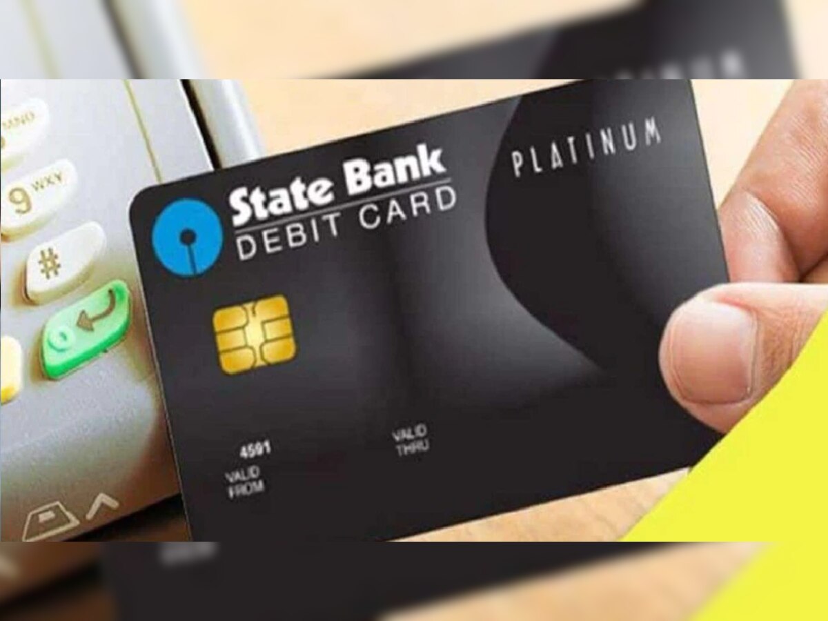 SBIच्या 44 कोटी ग्राहकांना मोठा संदेश; तुमचं डेबिट कार्ड चोरी झालंय का? title=