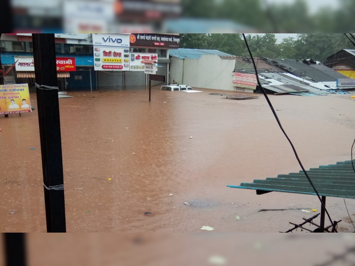 Maharashtra Rain Updates : महाराष्ट्रात पावसाचे थैमान, पाहा कुठे काय आहे स्थिती? title=