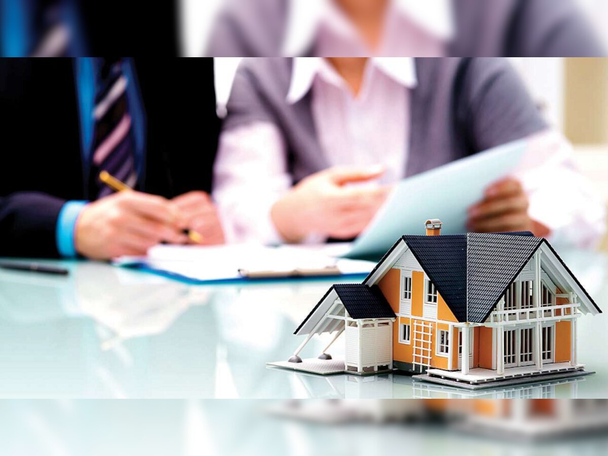 Home Loan | घर खरेदीची सुवर्णसंधी; बँकांचे गृहकर्जावर आतापर्यंतचे सर्वात कमी व्याजदर title=