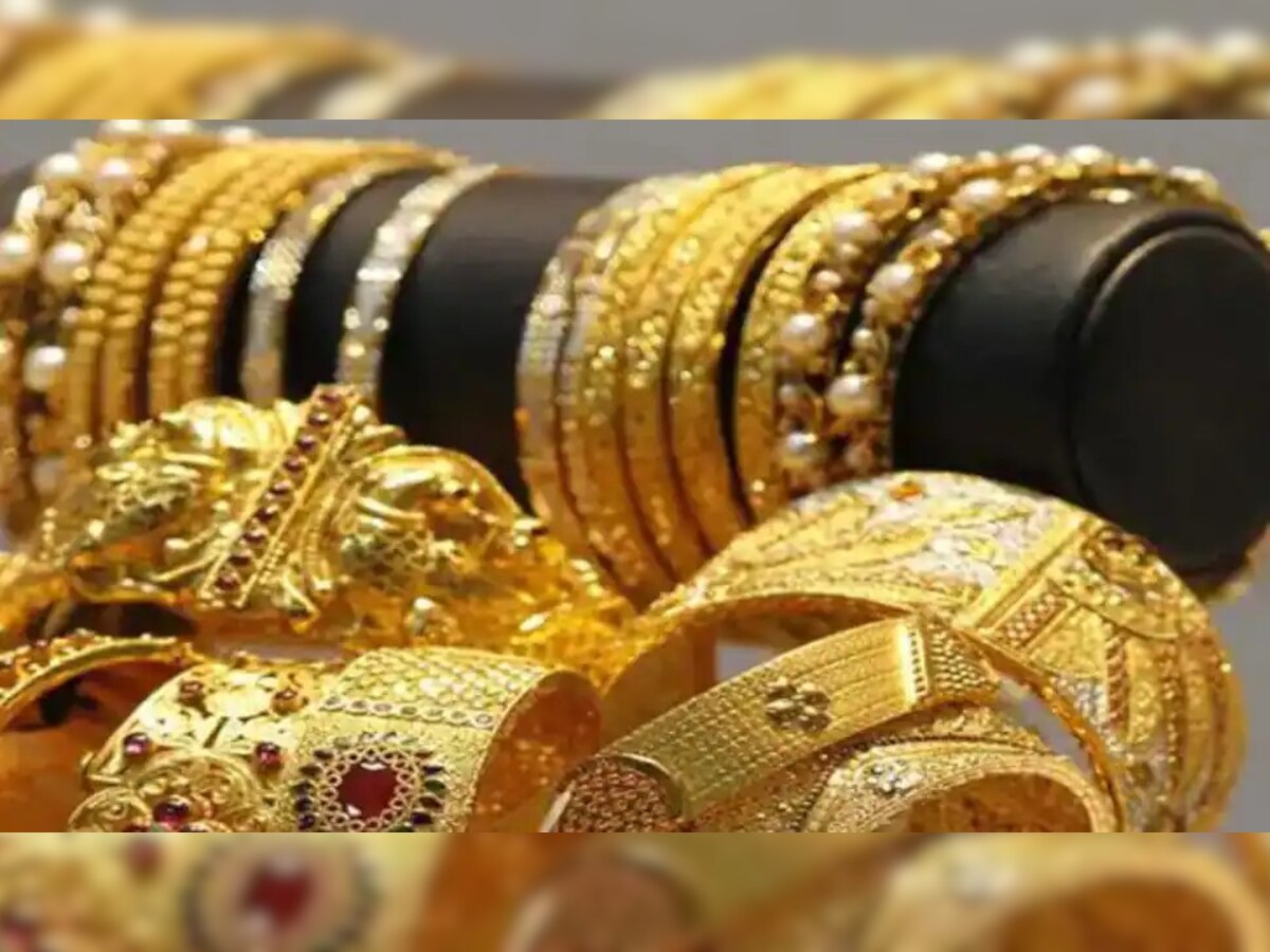 Gold Price Today : सोने - चांदीच्या नव्या किंमती जाहीर, खरेदी करण्याची सुवर्णसंधी  title=